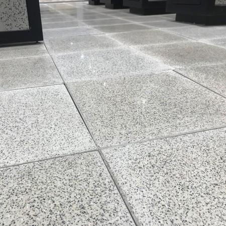 Плита полированная 500x500 h-60