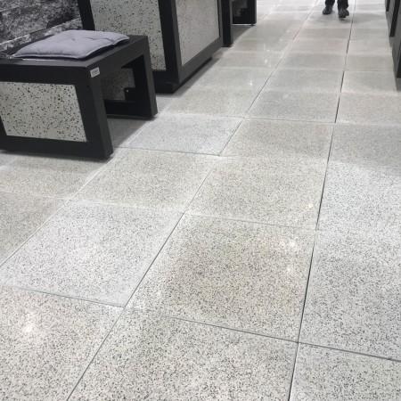 Плита полированная 500x500 h-60