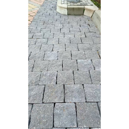 Бруківка колота 150х150 h-60