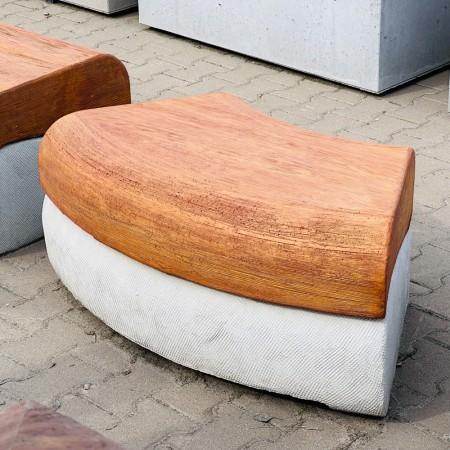 9. Лавочка Пафо радиусная 60° внешняя без спинки