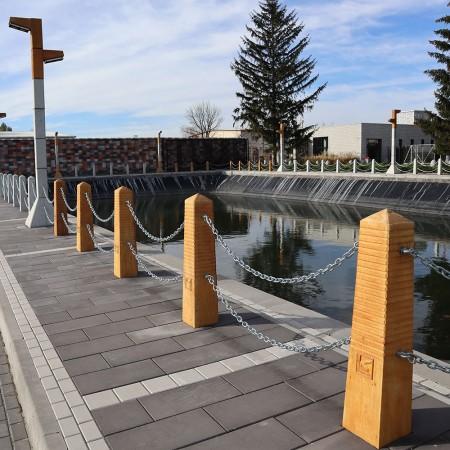 Пілар Форест антипаркувальний стовп