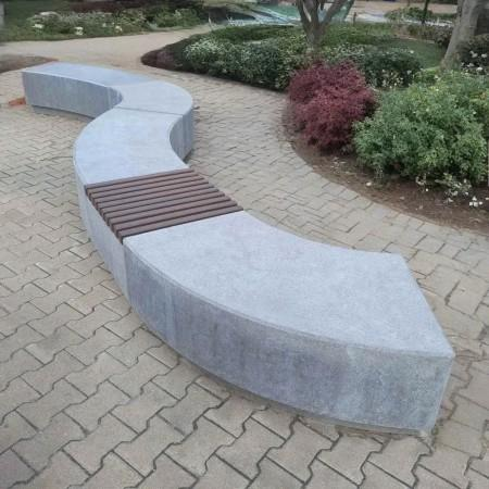 7. Лавка Гранде-Барселона радіусна 30° шліфована