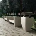 Бетонний характер із металевим акцентом
