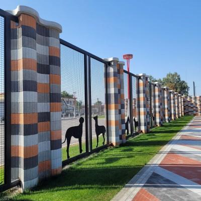 Квітник вібропресований для паркану Квітник вібропресований для паркану