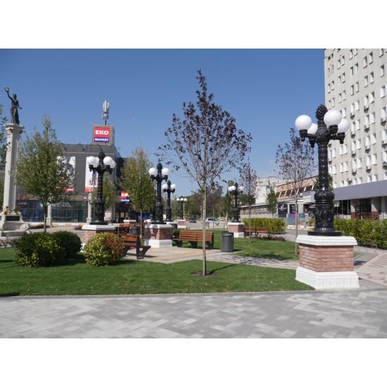 Ліхтар чотирьохрожковий Ліхтар чотирьохрожковий